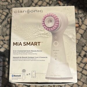 Clarisonic Mia Smart Sonic Device with Pink Accents